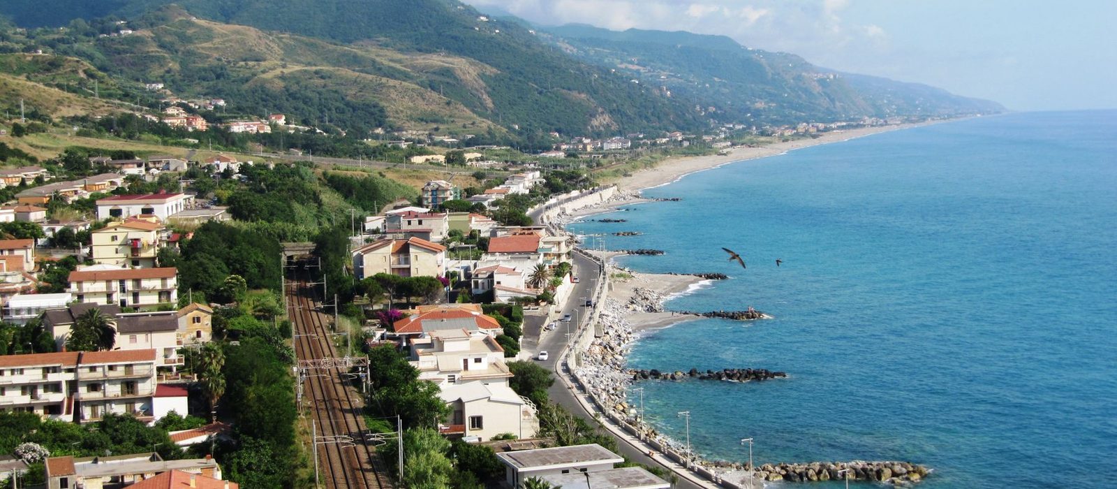 La costa tirrenica calabrese al tramonto
